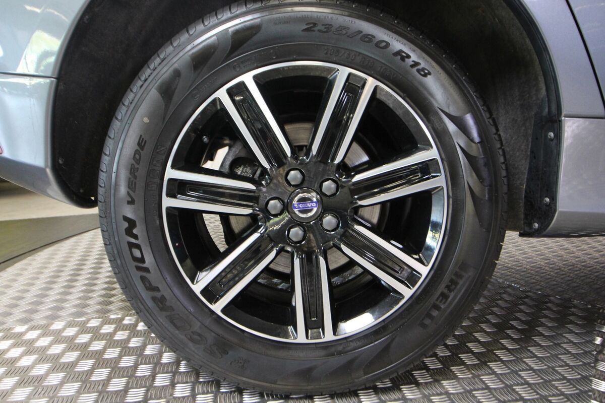 Volvo XC60 2,0 D4 190 Summum aut.