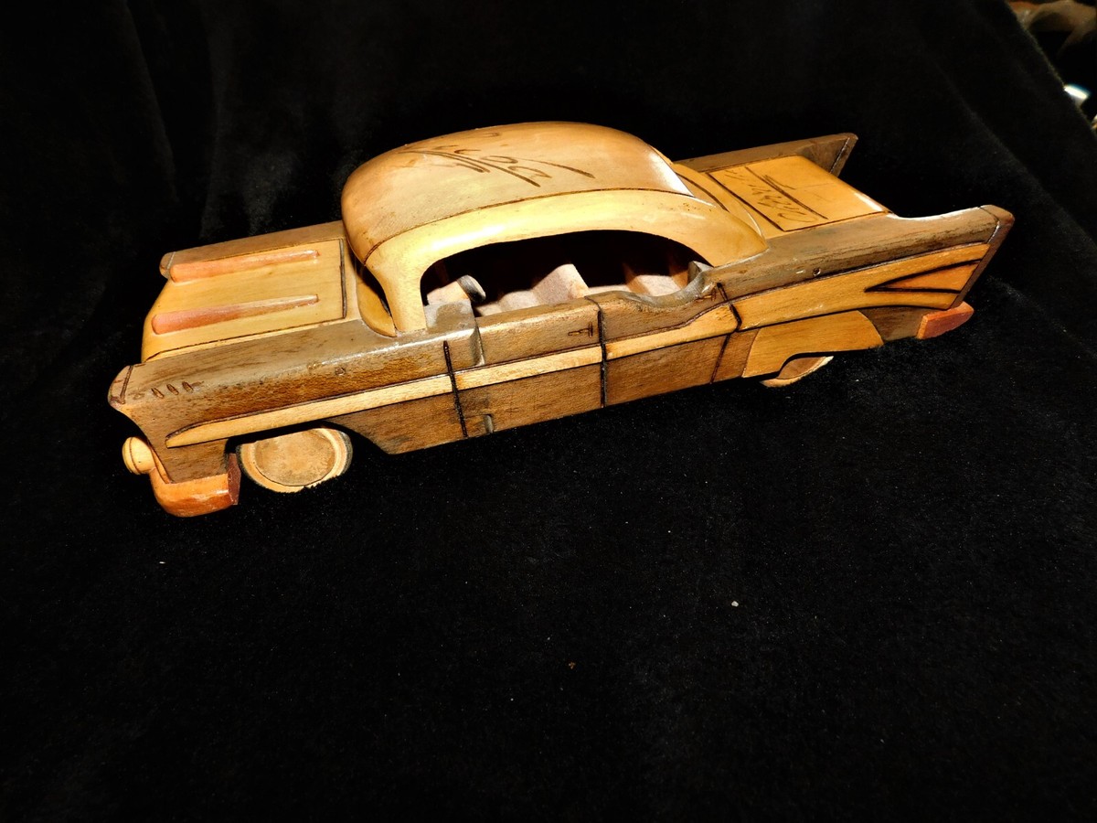 WOODEN CAR 1950'S STYLE MODEL CUBA OPENING BOOT DOORS AND BONNET