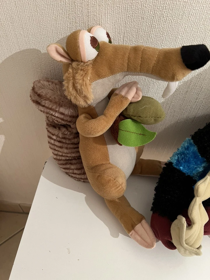 Play by Play Ice Age 4 Captain Gutt Scrat Plüschtier Stofftier - Bild 4 von 4