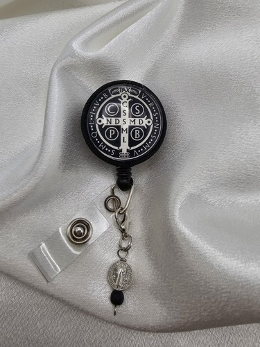 Medaglia San Benedetto Vetro ID Badge Porta Bobina Clip Retrattile - Foto 6 di 6