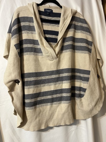 American Eagle Poncho Hooded Sweater Open Sides with Button Size L/XL (SW10)