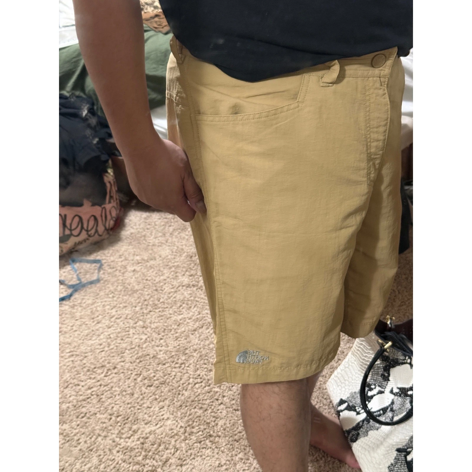 The North Face Mens Tan Nylon Hiking CargoShorts Size 32 Regular DN 879323 BB18
Opens in a new windo