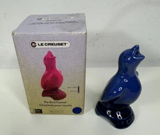 3.5" Tall "Cerise" LE CREUSET Pie Bird Funnel Vent NWT Stoneware Blue