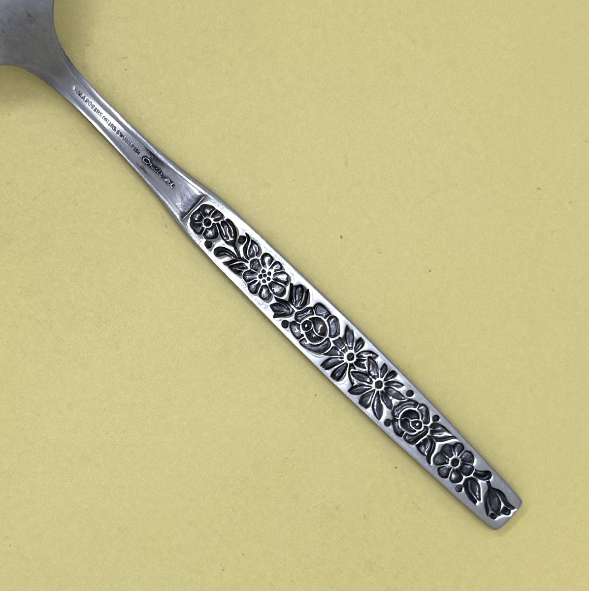 ONEIDA WM ROGERS DELUXE MALIBU STAINLESS FLATWARE FLORAL SINGLES