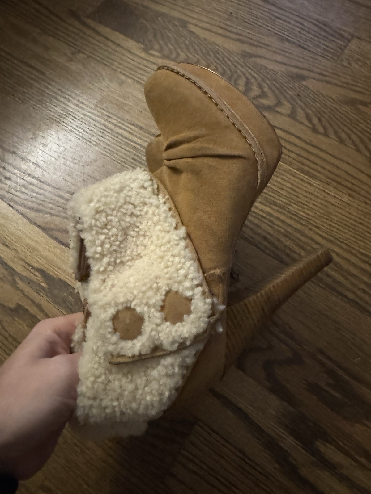 UGG GEORGETTE Ankle Platform Chestnut Nubuck Fur … - image 15