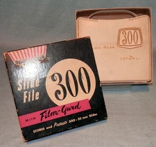 Vintage OPTA-VUE SLIDE FILE 300 35mm Slide Storage Case in box , WHITE