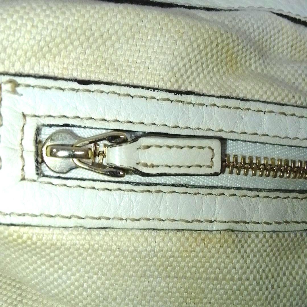 GUCCI Soho Tote Bag Leather Beige Fringe Charm Authentic B Grade thumbnail 17