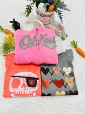Girl T-shirt And Hoodie bundle set of 3 in great condition. 