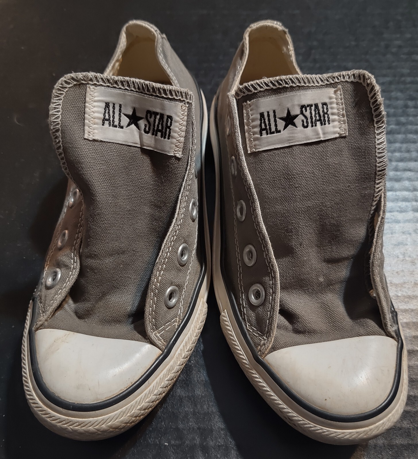 Converse All-Star Low Sneakers Top Gray Womens 6 Tennis Shoes W/ Shoe Strings thumbnail 2