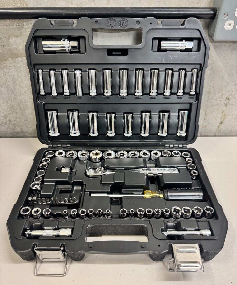 Dewalt 84 Piece Maintenance Kit Spanner Mechanics Screwdriver