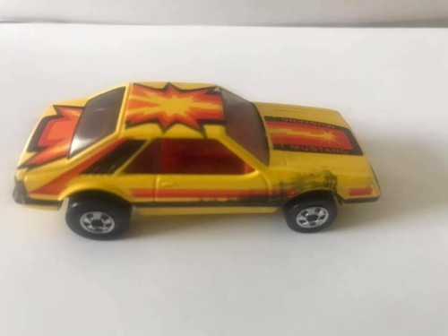 VINTAGE 1979 HOT WHEELS YELLOW FORD MUSTANG TURBO BLACKWALLS - Picture 3 of 6