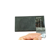 Sony ICF-P36 Portable AM/FM Transistor Radio Telescopic Antenna Tested Working