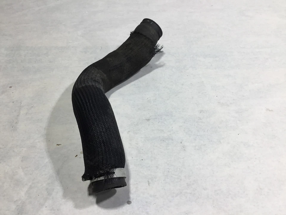 03-06 Dodge Viper SRT10 2005 radiador inferior refrigerante manguera tubo; $9 Foto 3 de 4