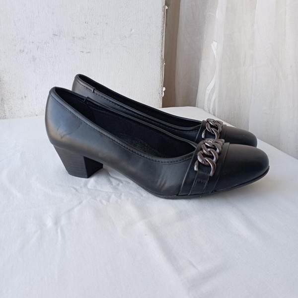 Women Easy Street Heels Black Leather 39