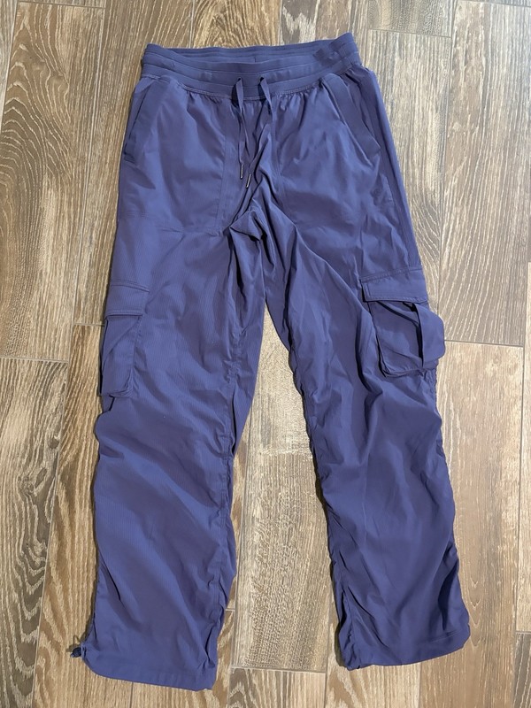 Lululemon Dance Studio Women’s Pants Purple Unlined  32.5” Size 8