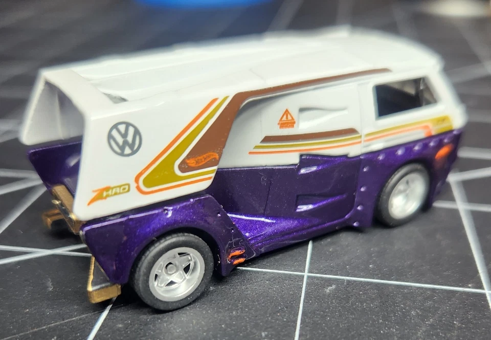 ✨Personalizado✨ Hot Wheels 2025, VW T3 Custom, #200, Peak Pursuit, JBC05 Foto 4 de 4