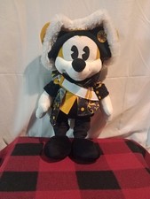 Mickey Mouse The Main Attraction Pirates of the Caribbean Plush Disney 2/12 16"