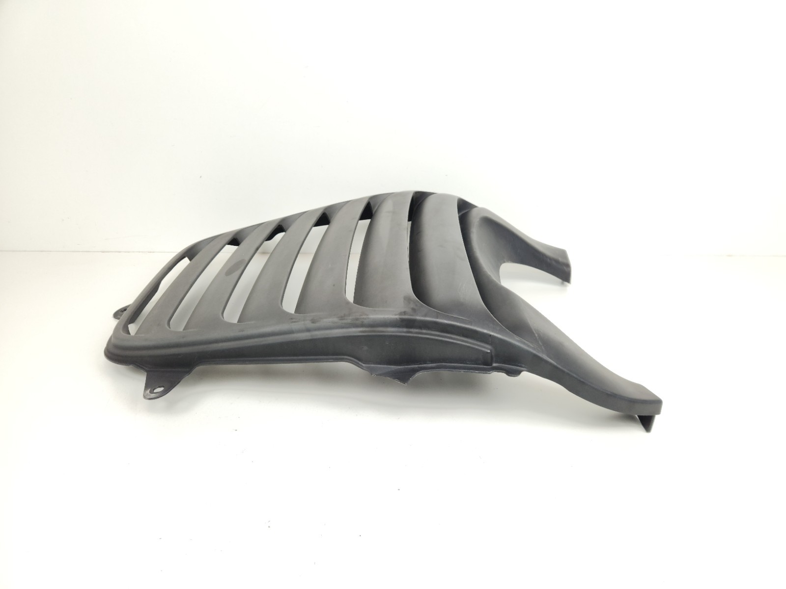 2012-2014 MCLAREN MP4-12C 650S REAR DECK LID CENTER VENT GRILLE PANEL ENGINE OEM