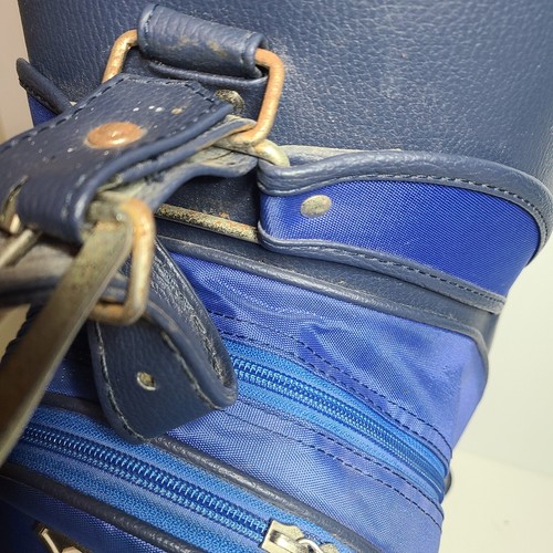 Mizuno 6-Way Stand Golf Blue logos w/ Rainhood - Picture 6 of 11