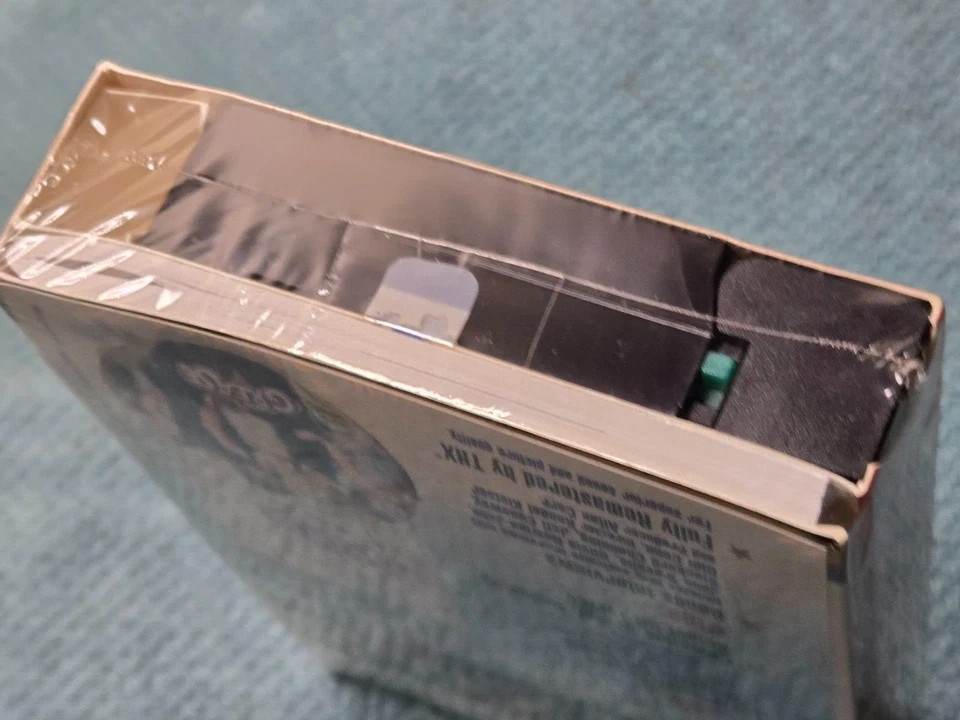 Paramount VHS Grease 1978 20th Anniversary Ed Widescreen w/ Screenplay CD Single - Image 3 of 3