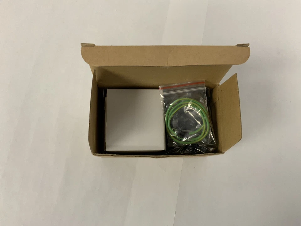 GVI Security GV-TPCVPR Single Channel UTP Analog Camera Balun CCTV - Image 3 of 3