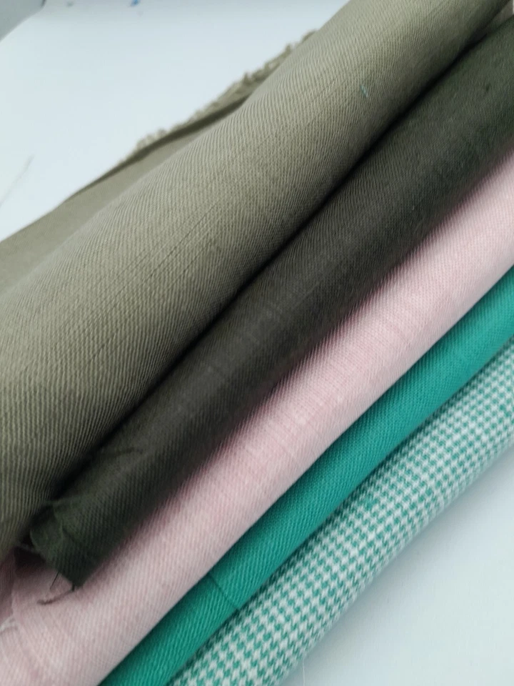 Remnant Scrap Bag 5 Pieces 100% Irish linen Crafting Fabric QF50 Winter - Image 3 of 4