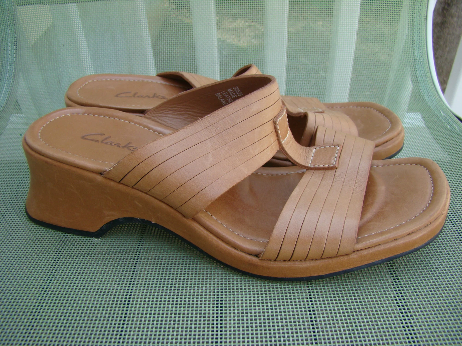 SANDALI CLARKS PELLE MARRONE CHIARO TACCO SLIP ON SCARPE MISURA 7 5 M