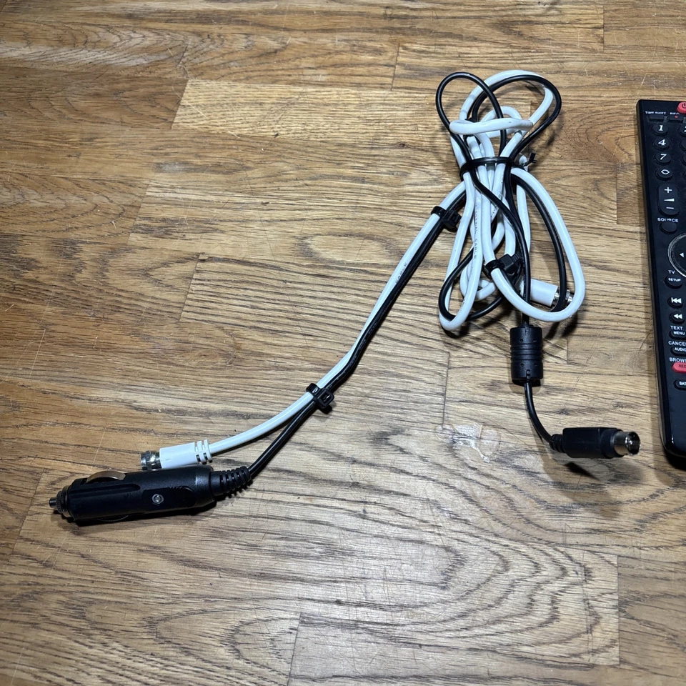 AVTEX L218DRD 21.5" 12v 24v Digital LED Tv With DVD Player + Controller - Image 4 of 4