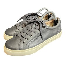 NWOT Women's Taos Plim Soul Lux Steel Leather Sneaker Shoes Casual Comfortable 9