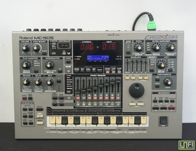 Roland MC-505 Synthesiser Groovebox Drum Machine Sequencer - W/ Brand New Sceen!