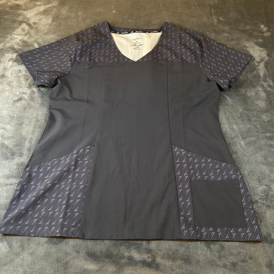 Nautica Gray Print Scrub Top Medical Uniform Shirt Womens Size M Medium V-neck - Image 2 of 4
