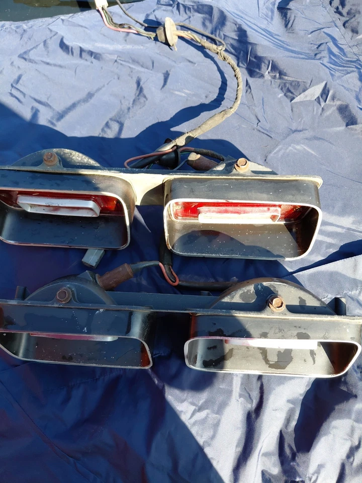 Dodge Dart Demon Plymouth Duster 1971 luces traseras OEM Mopar 3443874 par Foto 4 de 4