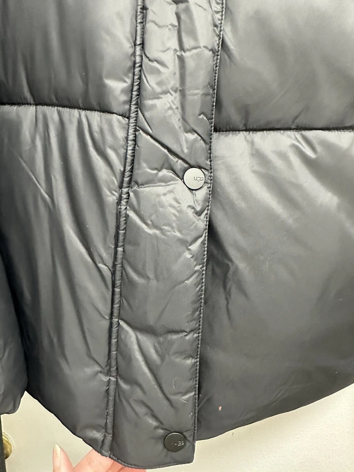 Abrigo Ugg para mujer Foto 3 de 4