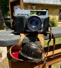 Petri 7 Green-O-Matic 35mm Rangefinder Camera w/ Case   Untested   As Is   Japan