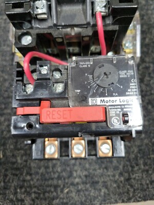 8536SCO3H30S Square D Size 1 Starter w/ 3-9A Motor Logic 8536SCO3H30S Square D Size 1 Starter w/ 3-9A Motor Logic