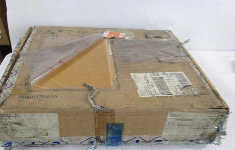 Motorola Ericsson ATCA7221 PENT/ATCA-7221/2G-DP2800-FC ATCA-7221/2G/6E, TLA - Image 2 of 4