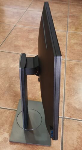 Dell P1917s 19" IPS LED Monitor w/4-Port Hub USB 3.0 HDMI VGA DP P1917S - Picture 3 of 6