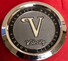 ONE USED VELOCITY ALLOYS CCVE70-1P CHROME BLACK CENTER CAP AFTERMARKET/4013