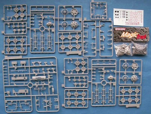 Dragon #6394 2in1 Smart Kit 1/35 WWII German Pz.Kpfw.III Ausf.J w/Magic track - Picture 9 of 12