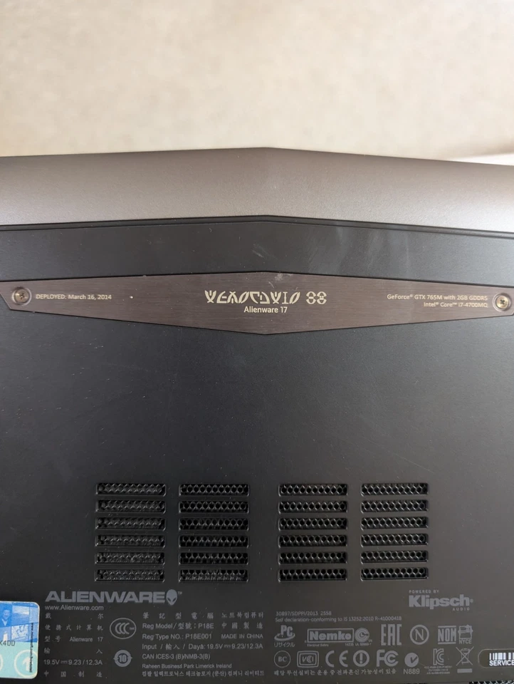 Portátil Alienware 17 ¡Leer descripción! Foto 4 de 4