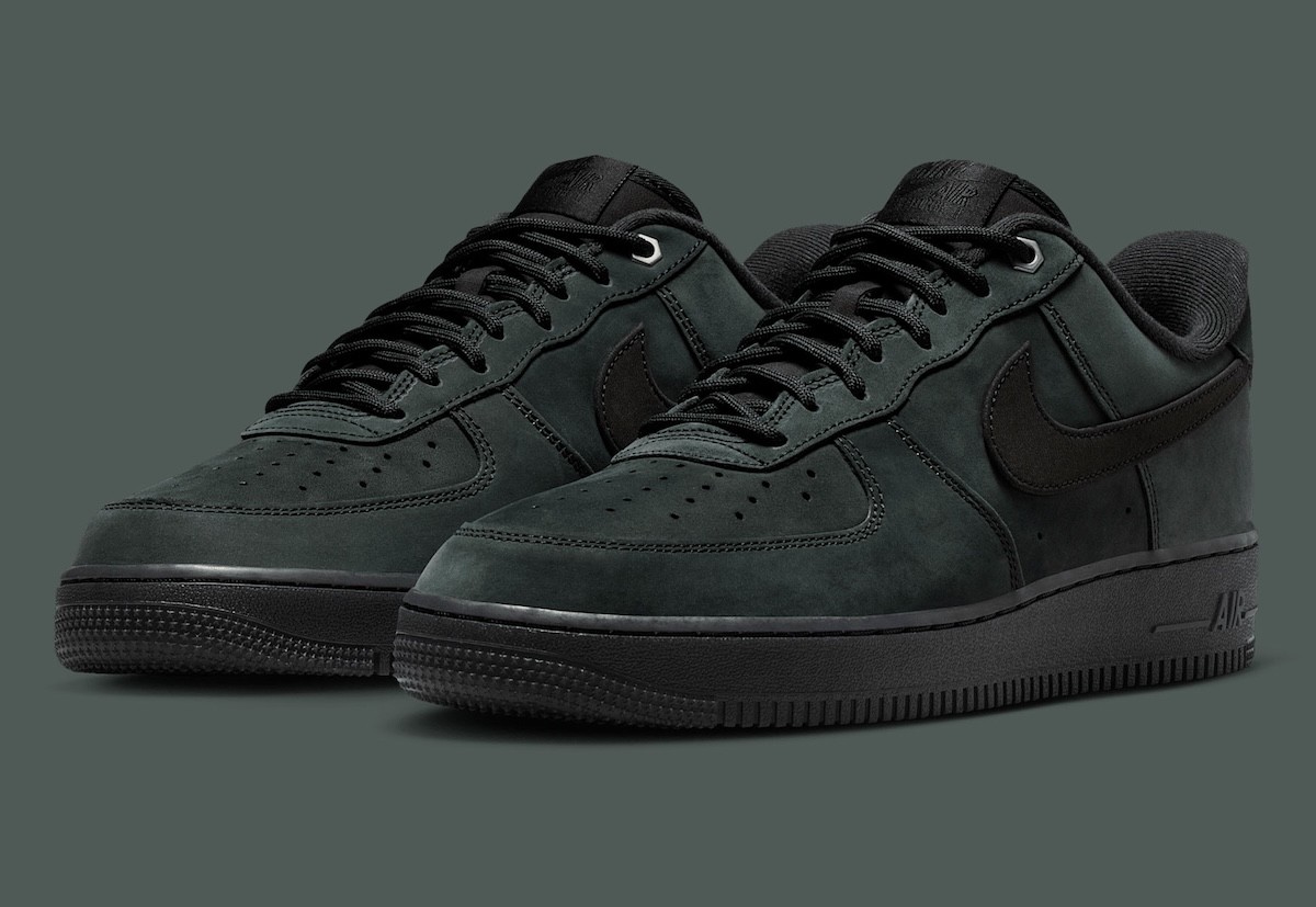 Nike Air Force 1 '07 WB Low Triple Black Nubuck CJ9179-001 sz 9