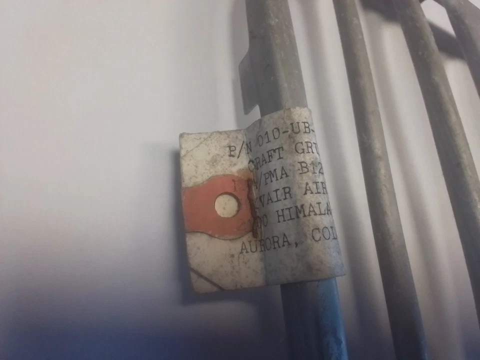 Taylorcraft капот решетки пара Univair UB6074R UB6074L - Изображение 4 из 4