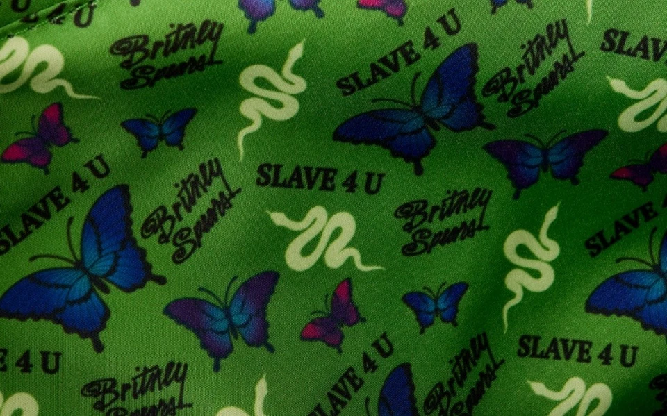 Bolso Bandolera Loungefly Britney Spears Butterfly MTV Slave 4 U EN MANO Foto 4 de 4