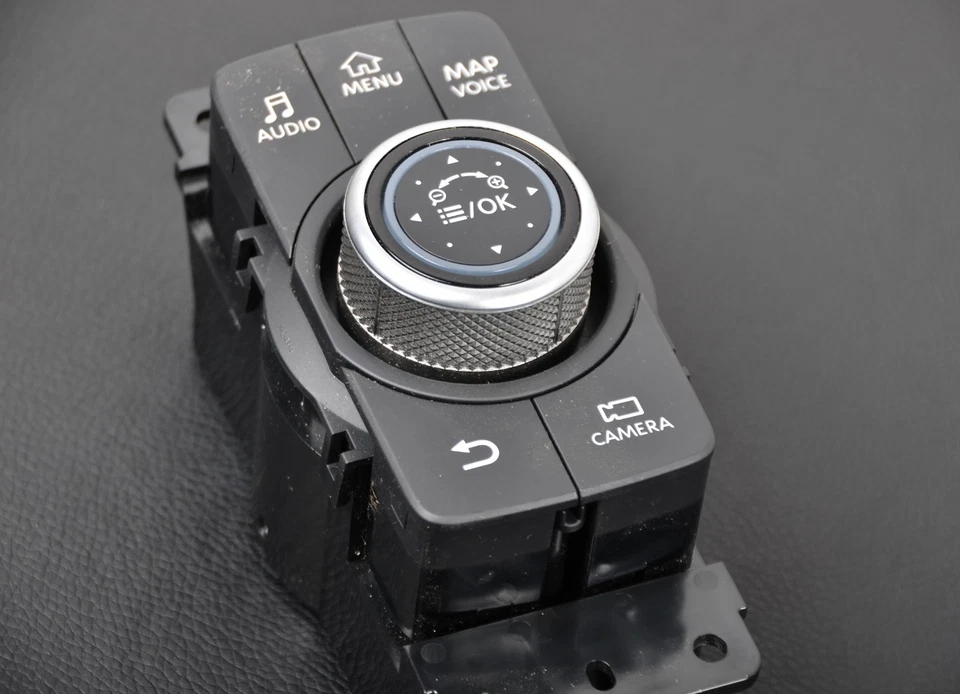 Nissan Armada 2021-2024 consola central control multimedia perilla interruptor múltiple OEM Foto 2 de 4