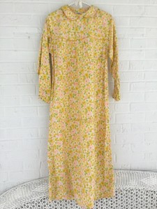 yellow night gown
