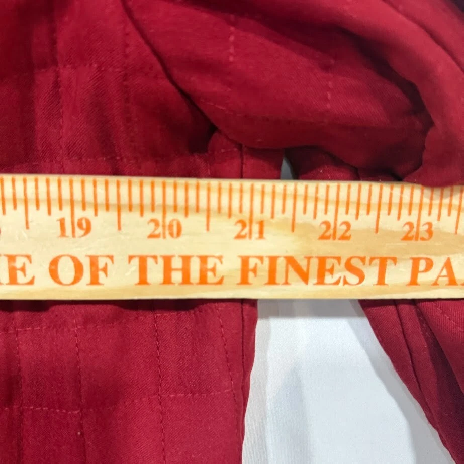 Женская стеганая куртка Briggs New York 16P с красной подкладкой пейсли на застежке спереди - Изображение 4 из 4