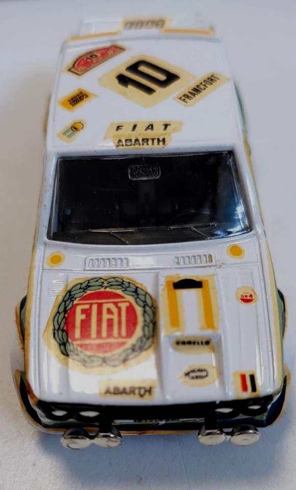 LUSO TOYS VINTAGE 1:43  AUTO DIE CAST  FIAT  131 ABARTH #10  BIANCO ART M-17 - Immagine 2 di 4