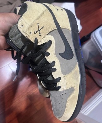 Nike SB Dunk High Chromeball - Skunk gundam