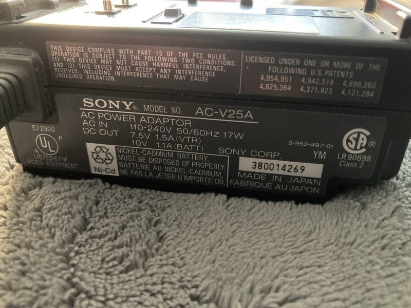 OEM SONY AC-V25 AC-V25A AC Adapter Battery Charger Power Supply