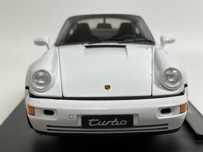 Porsche 911 / 964 Turbo in White 1/18 Scale Model by WELLY for